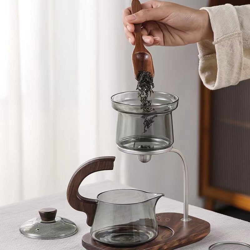 Semi automatic tea set, magnetic suction integrated tea maker