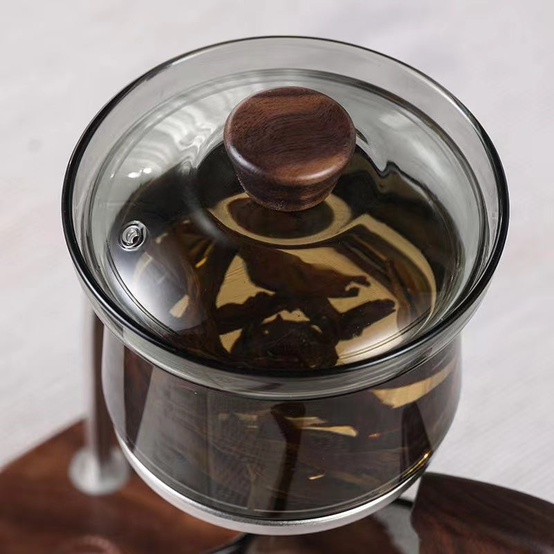 Semi automatic tea set, magnetic suction integrated tea maker