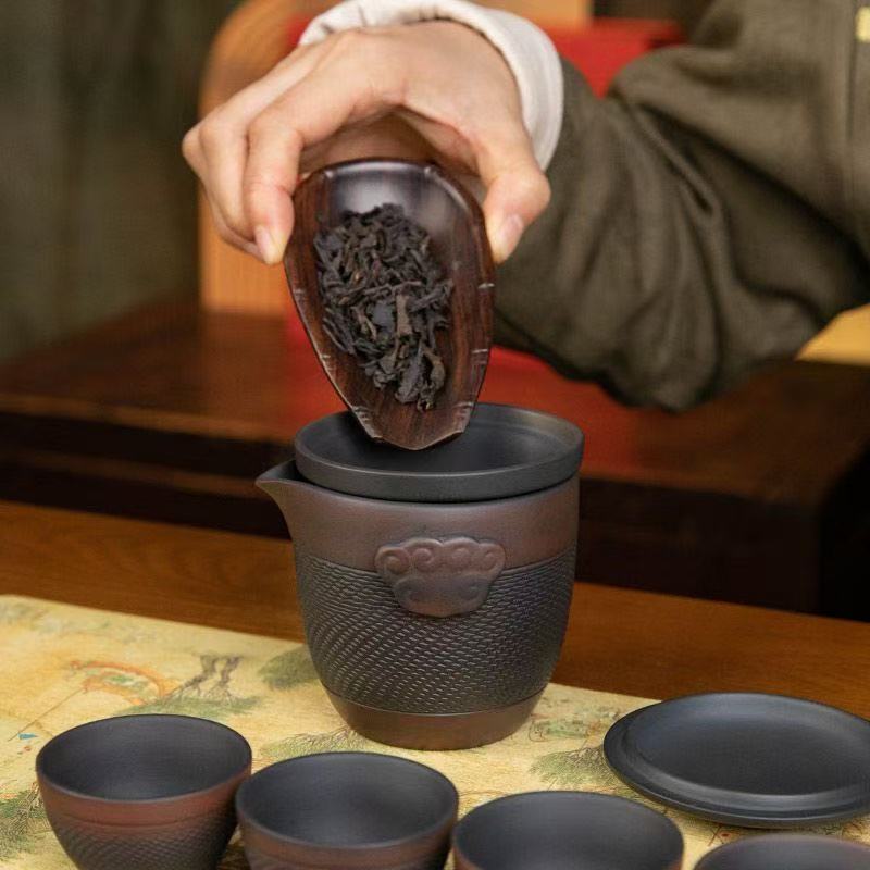 One pot and four cups portable travel tea set outdoor
